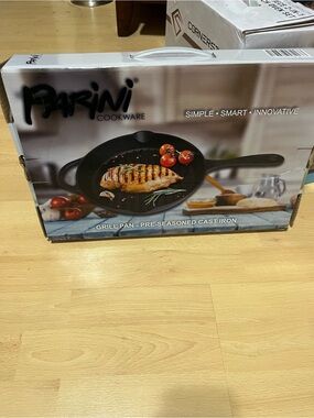 Cast Iron Grill Pan and Skillet Set - Black